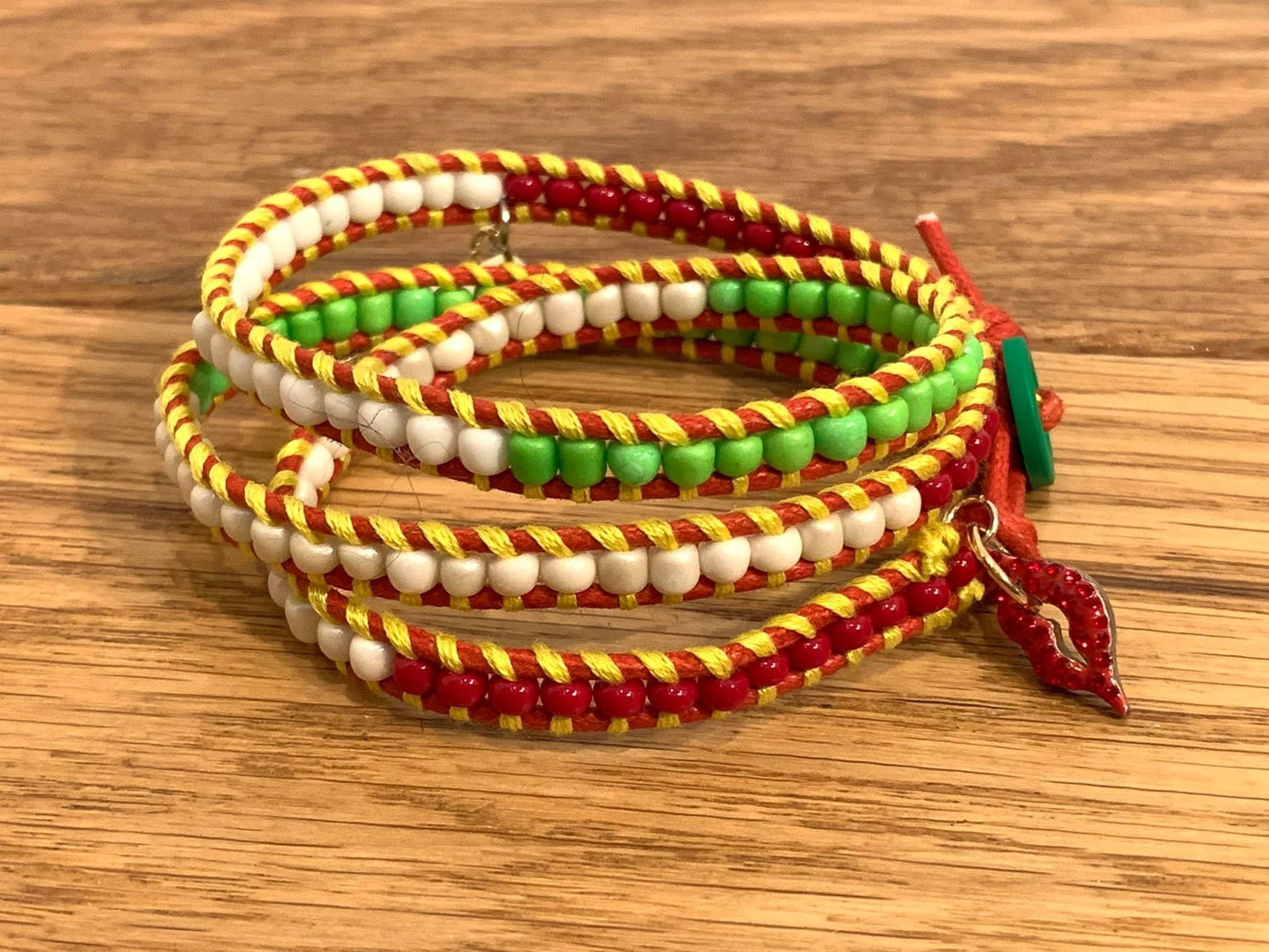 White & Neon Green Beaded Bracelet - ByMNC