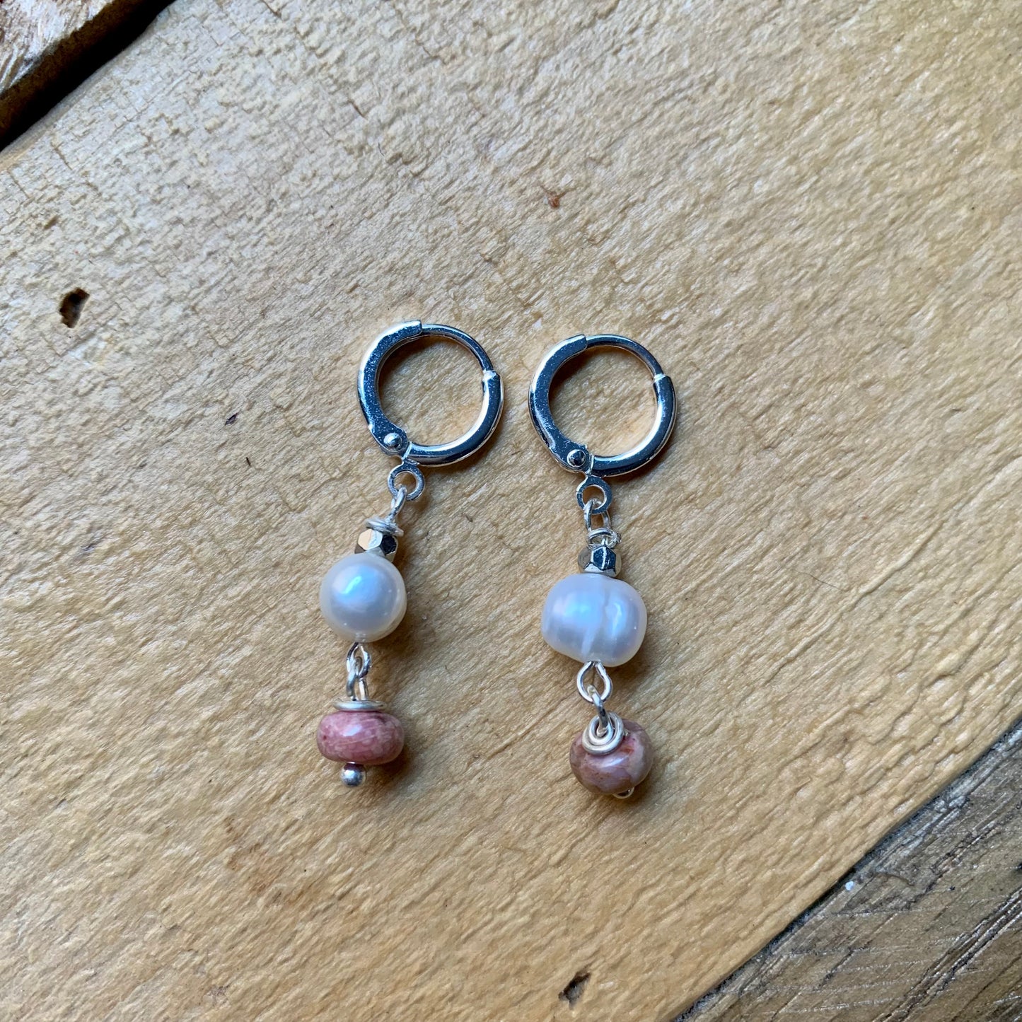 Silver Beige & Pearl Hoop Earrings - ByMNC