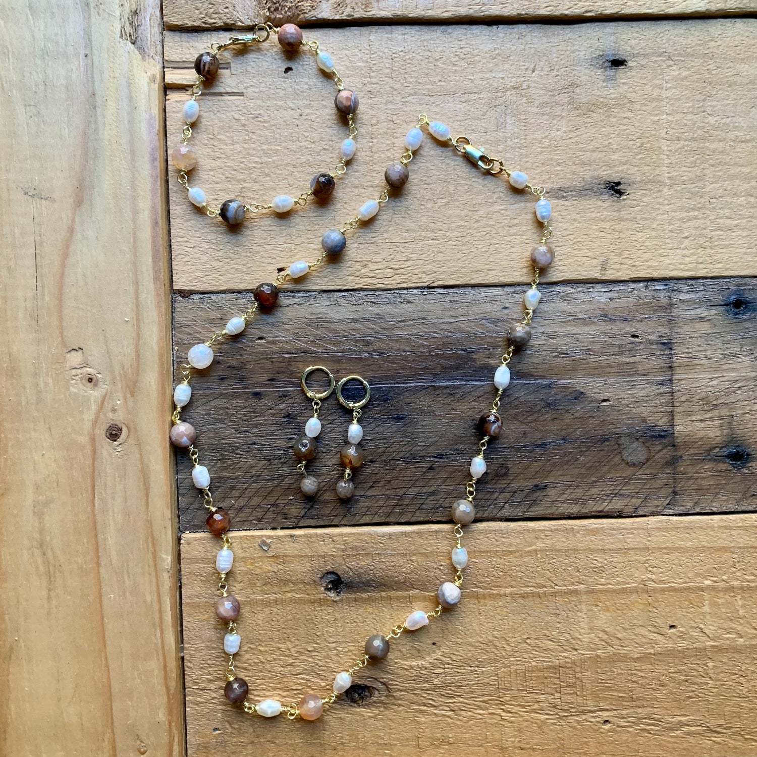 Necklaces in any color and style 