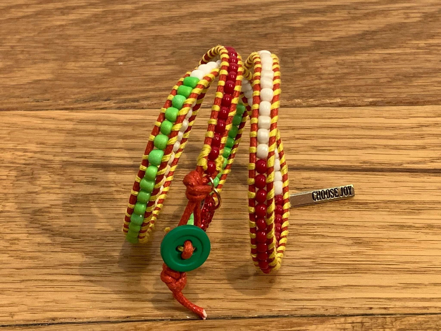 White & Neon Green Beaded Bracelet - ByMNC