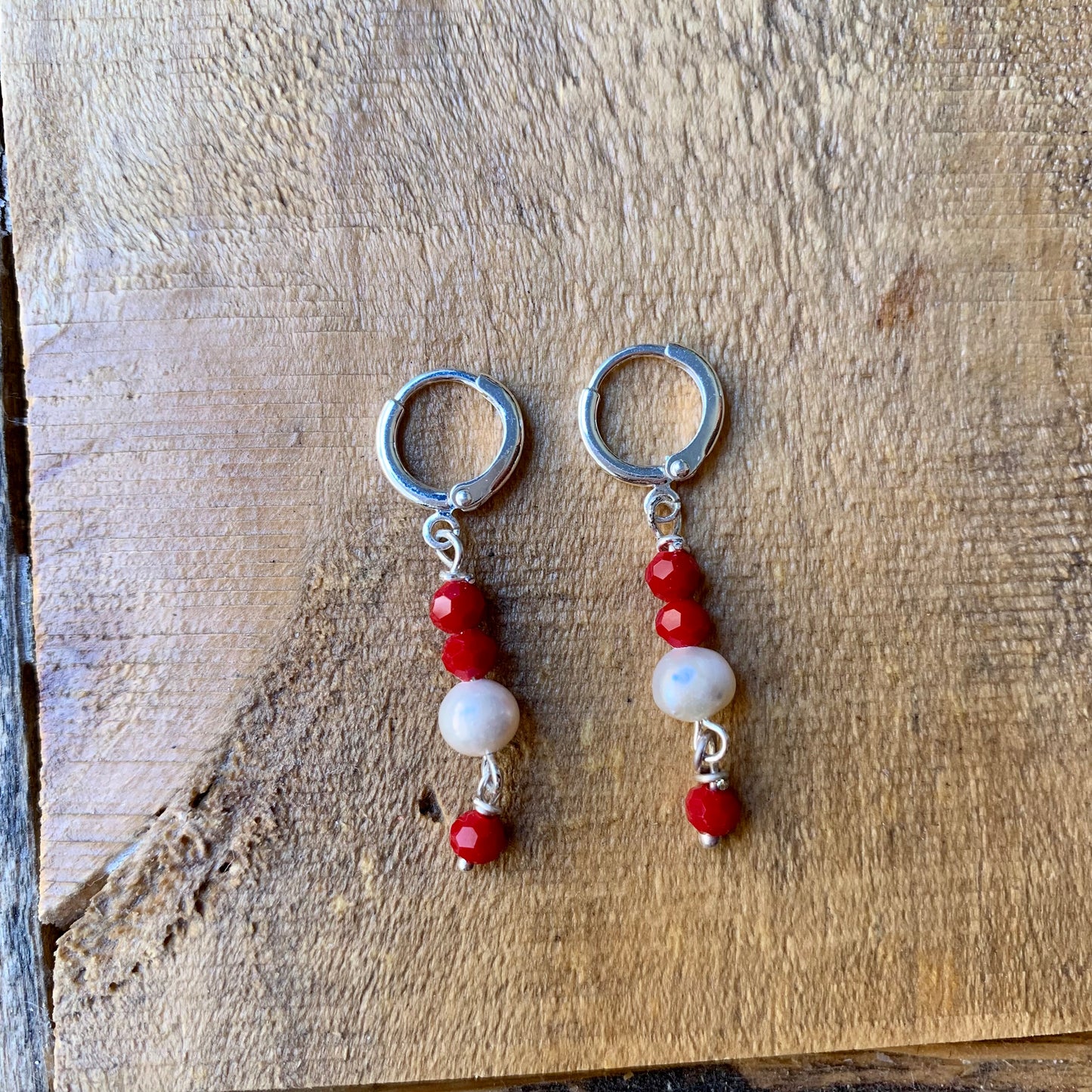 Red Pearl Beaded Earrings - ByMNC