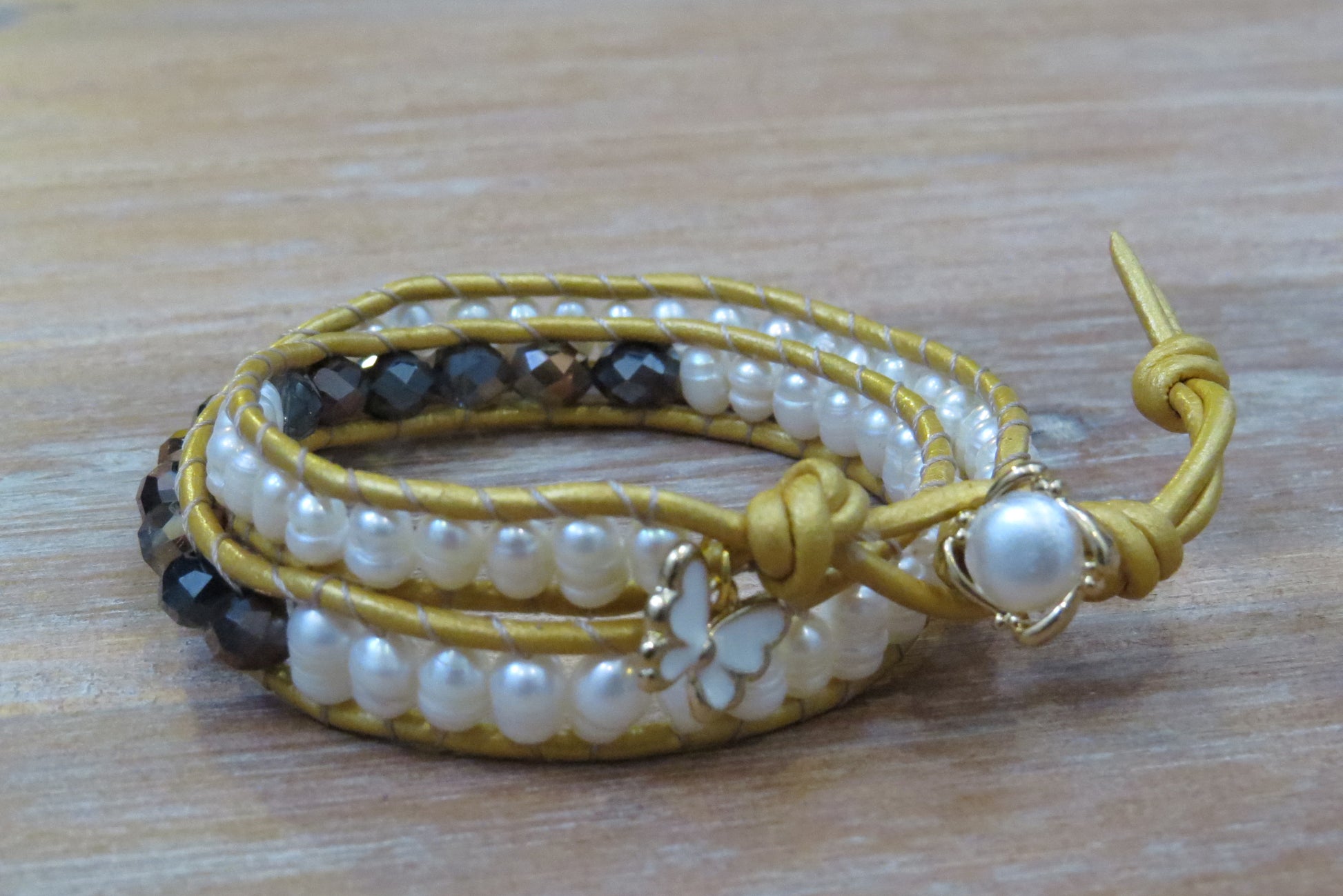 Pearly White Wrap Bracelet - ByMNC