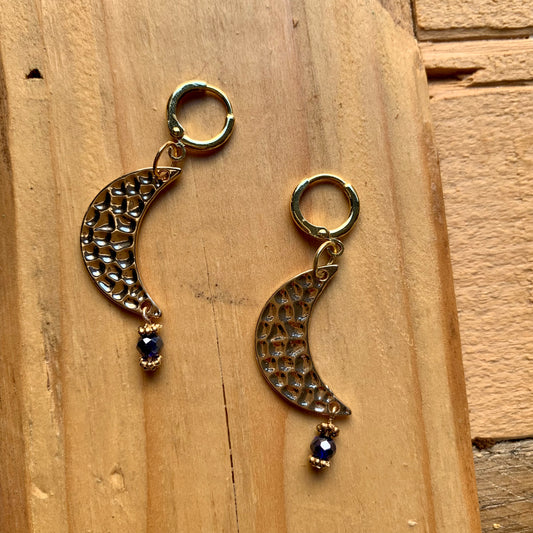 Moon Hoop Earrings - ByMNC