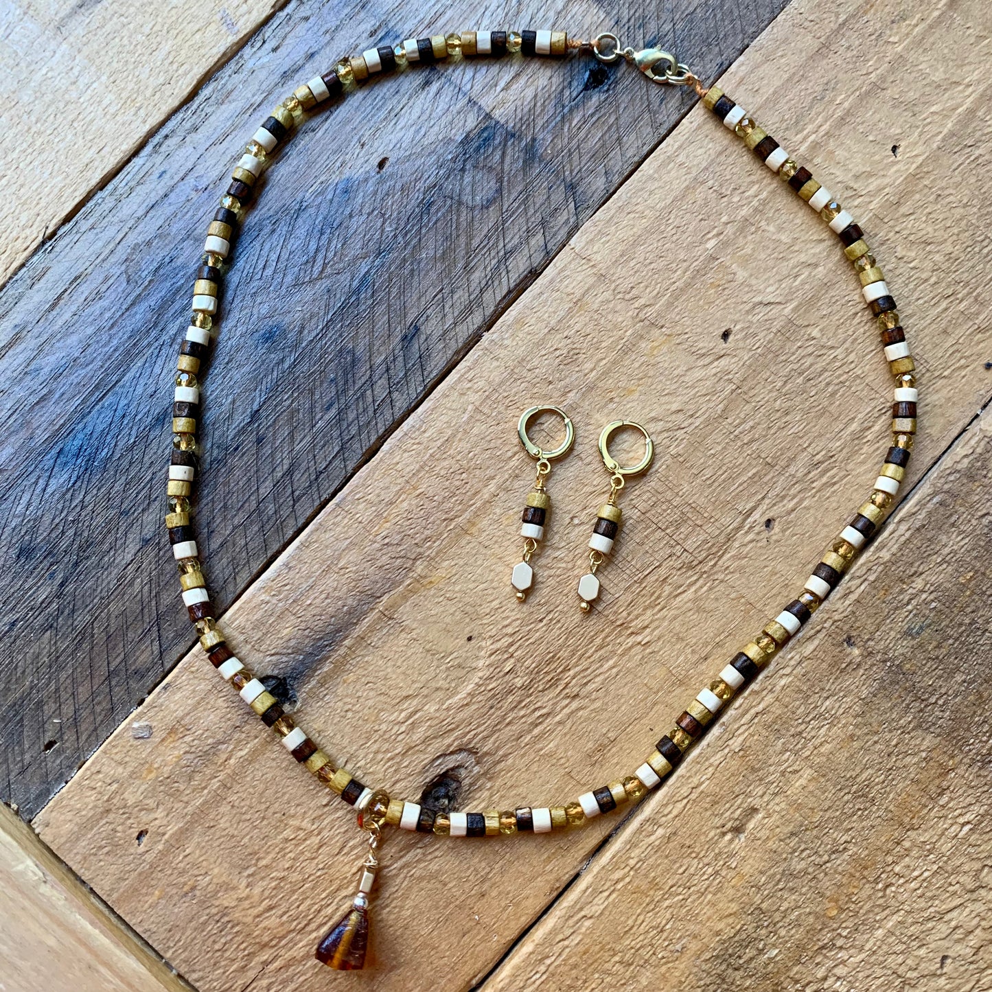Shades of Brown Necklace Set - ByMNC