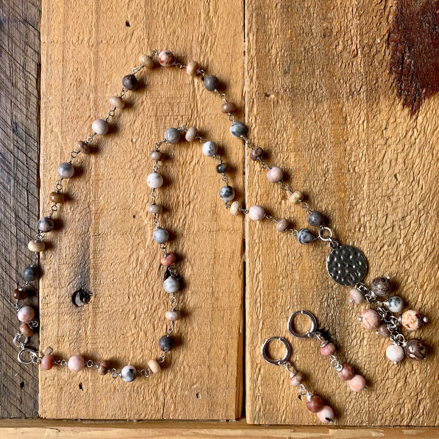 Light Pink Beaded Necklace Set - ByMNC